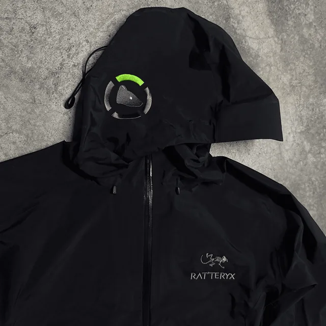 Rat'teryx Jacket hood detail
