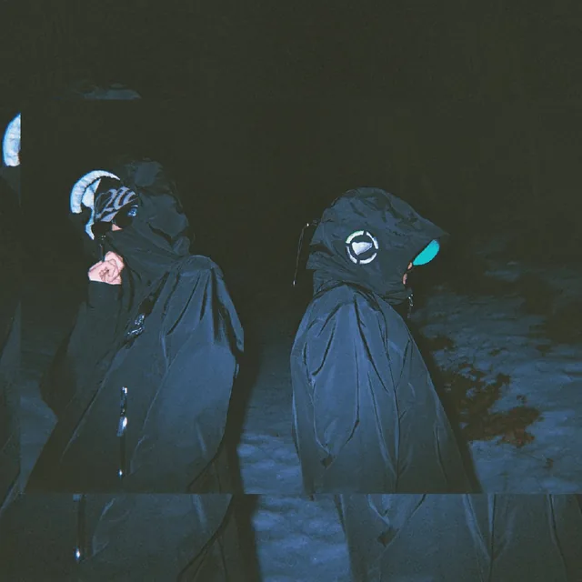 Rat'teryx Jacket worn